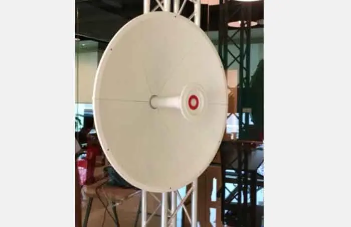 Dish Antenna 30 dBi Qomuniq8 QAD 06316P nepal.webp
